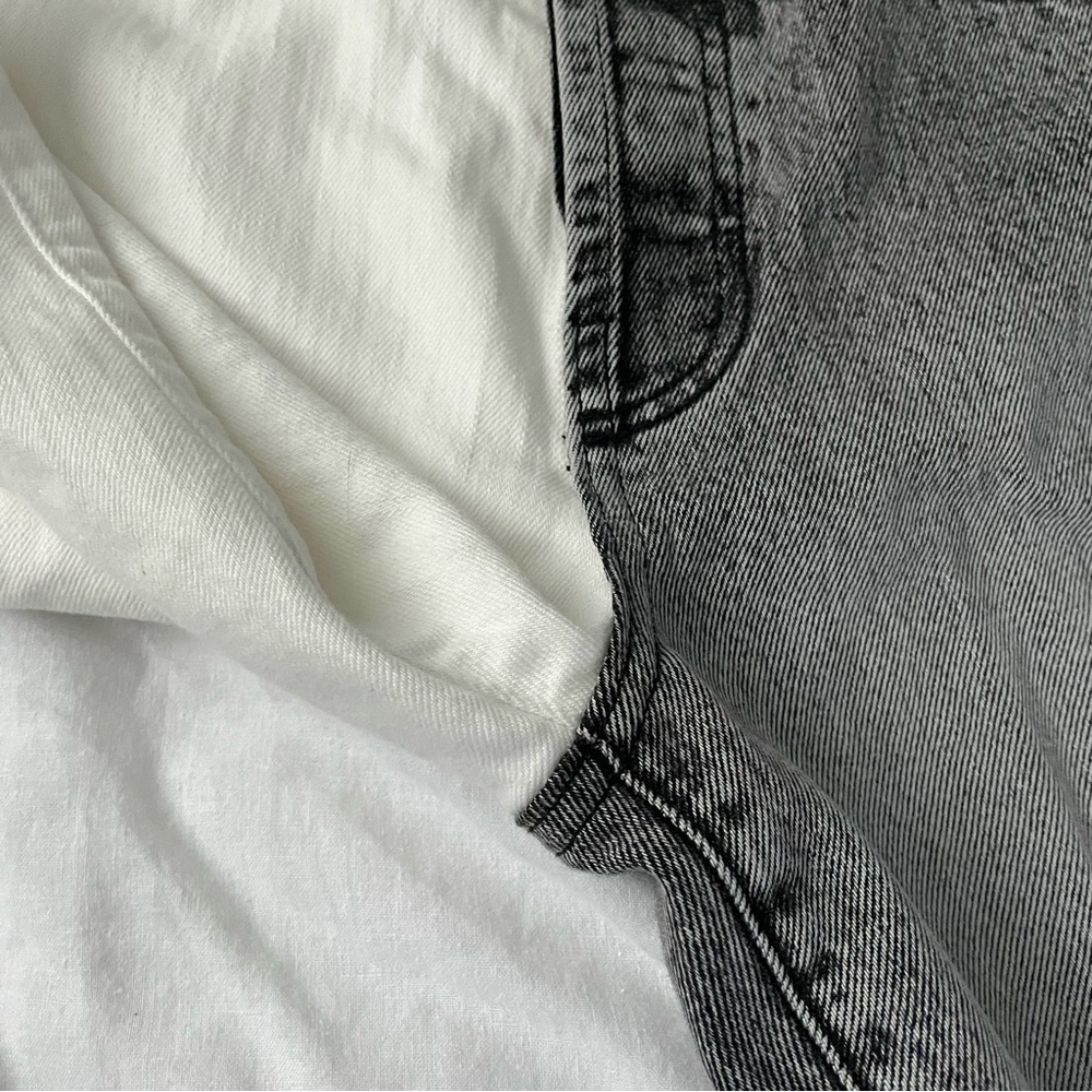 REVICE Sz 26 Contrast two toned tapered legs jeans White Black Gray - Picture 7 of 11